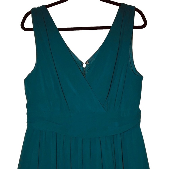 NWT Lulus Thoughts of Hue Emerald Green Surplice Maxi Dress, Size XL - Picture 8 of 16